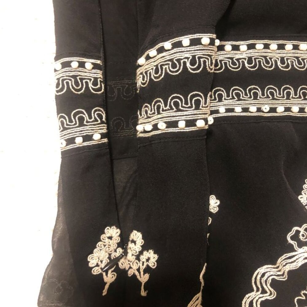 BLOUSE - SLEEVELESS - Picture 4 of 4